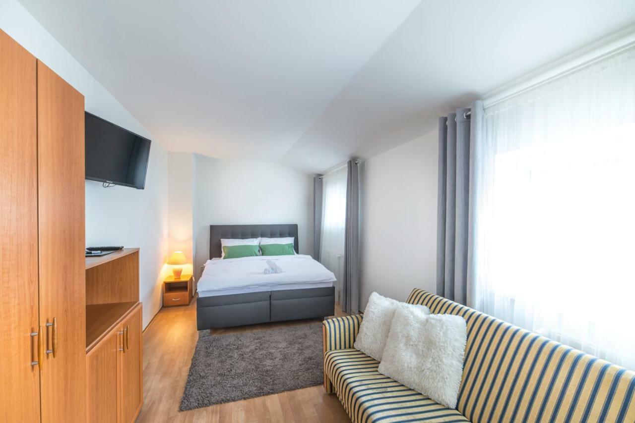 Apartmány MINATA Liptovský Mikuláš Exteriér fotografie